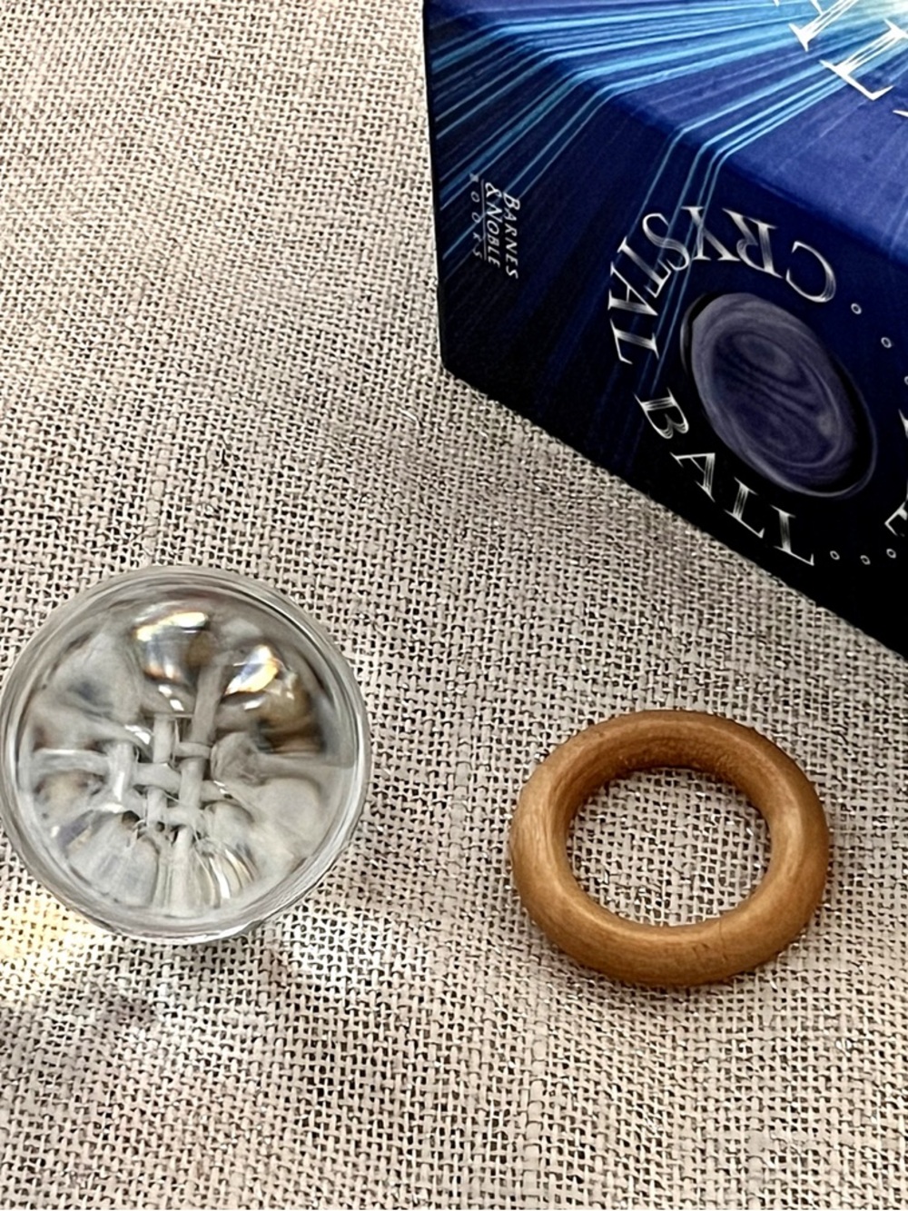 Titania's Crystal Ball Comes With Crystal Ball, Stand, Guide Book